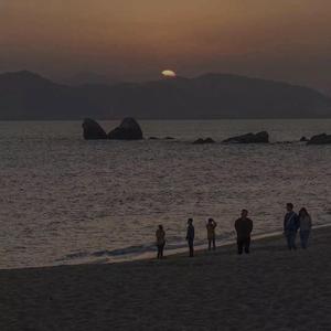 裸体 惩罚 拍击 打屁股视频
